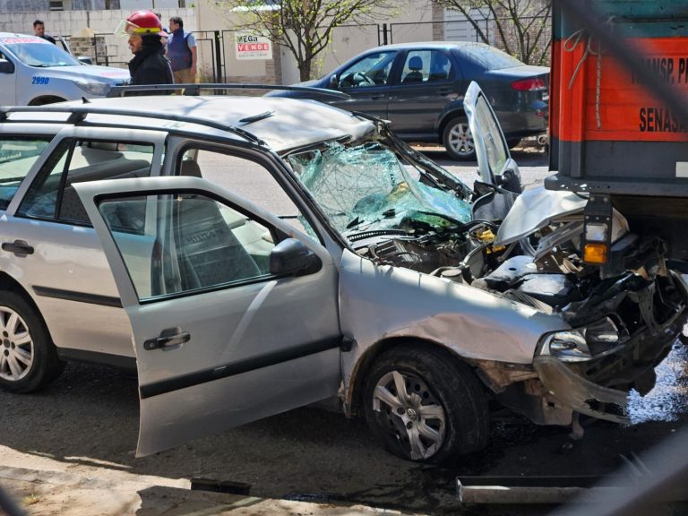 La mujer accidentada a metros del Hospital sigue en observación