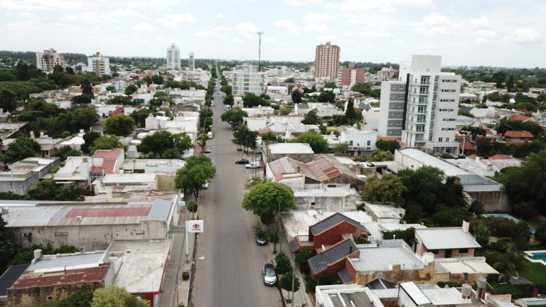 Los acuerdos con YPF y Nación para construir el parque fotovoltaico de Pico “están completamente caídos”