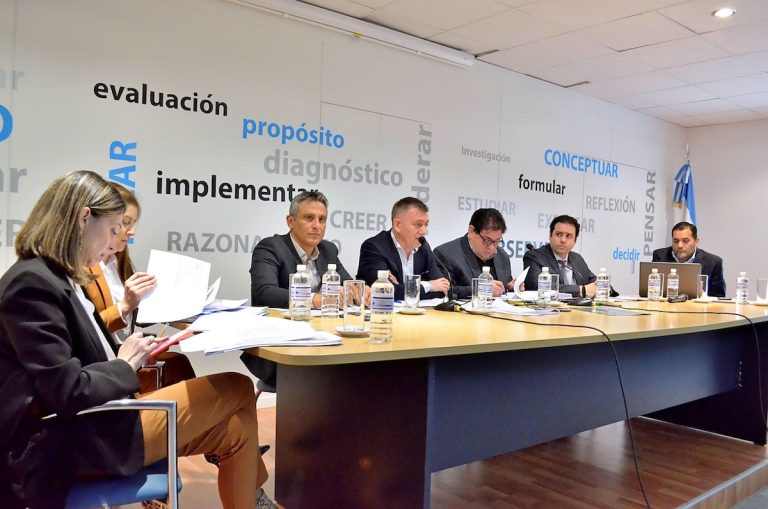 Reajuste presupuestario de $68,500 millones: el presupuesto aprobado en 2022 contemplaba una inflación anual del 60% y un precio en la cotización del dólar que no superaría los $269