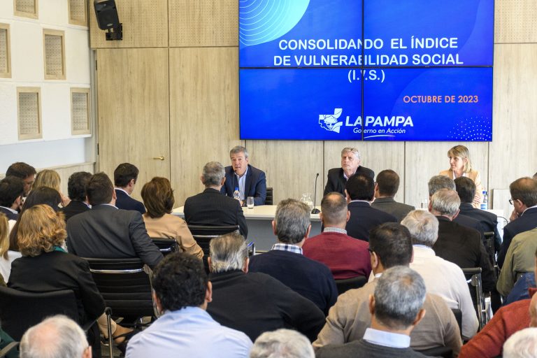 Refuerzo alimentario en La Pampa: Ziliotto anuncio anunció una reformulación de los programas sociales que “garantizarán el acceso a los alimentos a las familias vulnerables pampeanas”