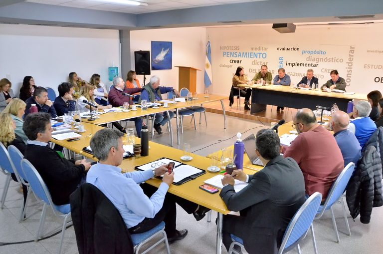 Avanza importante acuerdo entre nación y provincia para la prevención y control de los incendios forestales