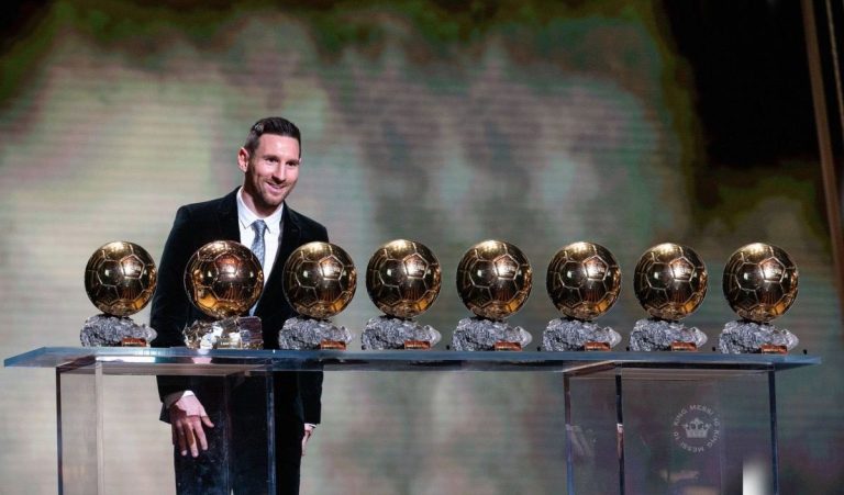 HISTÓRICO, ÚNICO E IRREPETIBLE: Messi ganó su octavo Balón de Oro