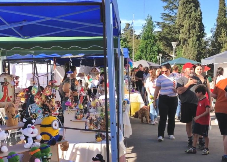 Exitosa Feria Regional por el Día de la Madre en General Pico