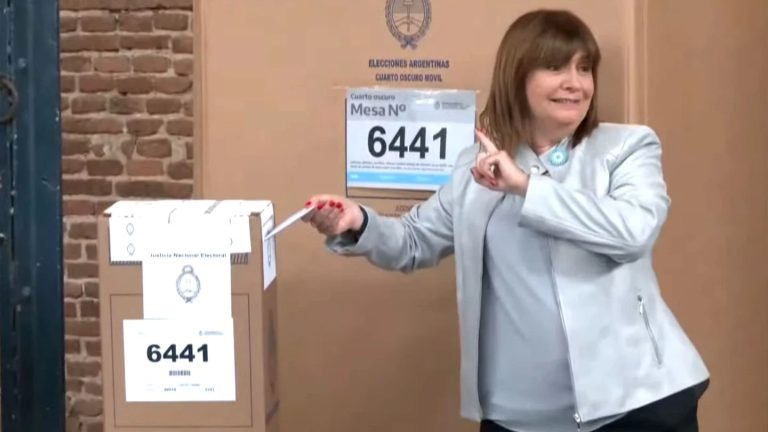 “Nosotros siempre, siempre, siempre, traemos tranquilidad”, aseguró Patricia Bullrich