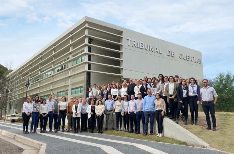 “La digitalización de los procesos optimiza y brinda una mayor transparencia para que las políticas públicas lleguen a los ciudadanos en el menor tiempo”, resaltó la titular del Tribunal de Cuentas, Marita Mac Allister