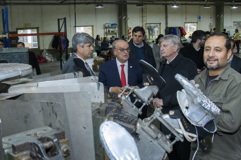 El gobernador Ziliotto se reunirá en General Pico con el secretario de Industria de la Nación, de Mendiguren