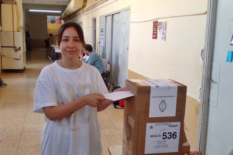 Adriana García, concejal del PRO, confía en un cambio político tras el Balotaje