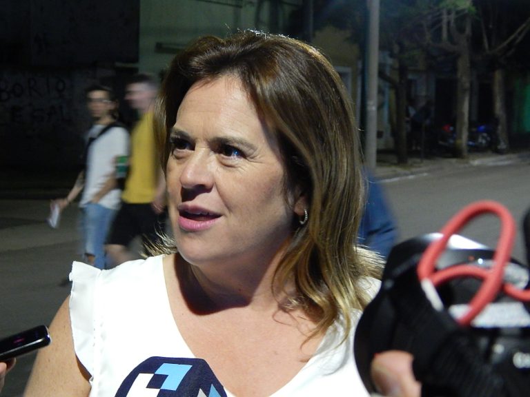 “Pico Cumple es una marca registrada, una referencia regional”, afirmó Alonso en la Apertura de la Fiesta en el Paseo Ferroviario