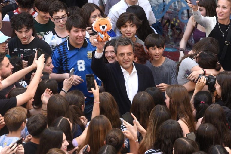 “El mayor sueño, la mayor utopía, es la de defender la igualdad de oportunidades”, aseguró Sergio Massa