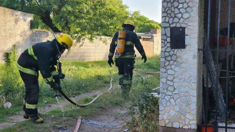 Incendio controlado en vivienda local: solo daños superficiales