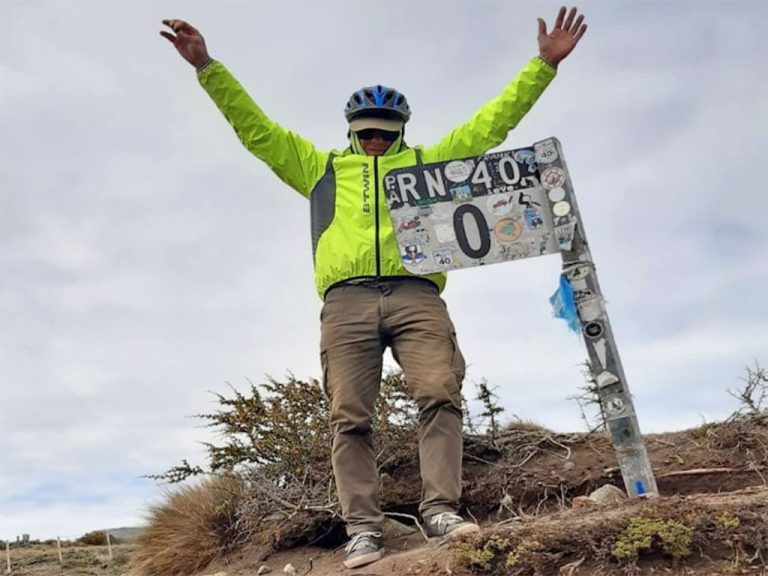 Preparan recibimiento para el ciclista piquense Gabriel Leone que recorrió de punta a punta la Ruta 40: ¿cuándo y donde será?