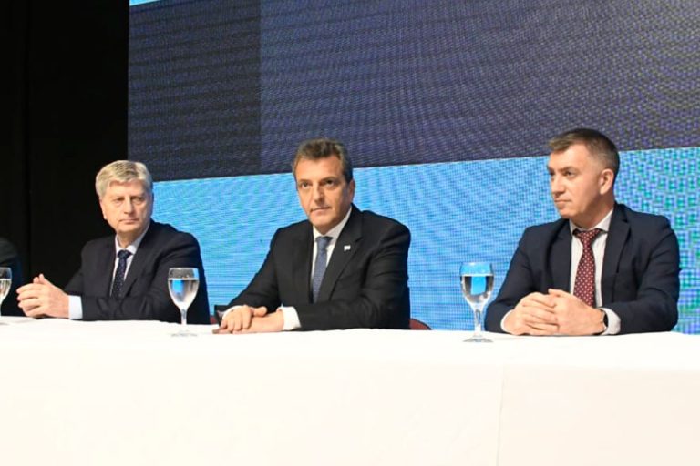 Acuerdo sellado con Nación: La Pampa recibirá finalmente 21.585 millones de pesos, más 1.873 millones en intereses, según confirmó el ministro Bisterfeld