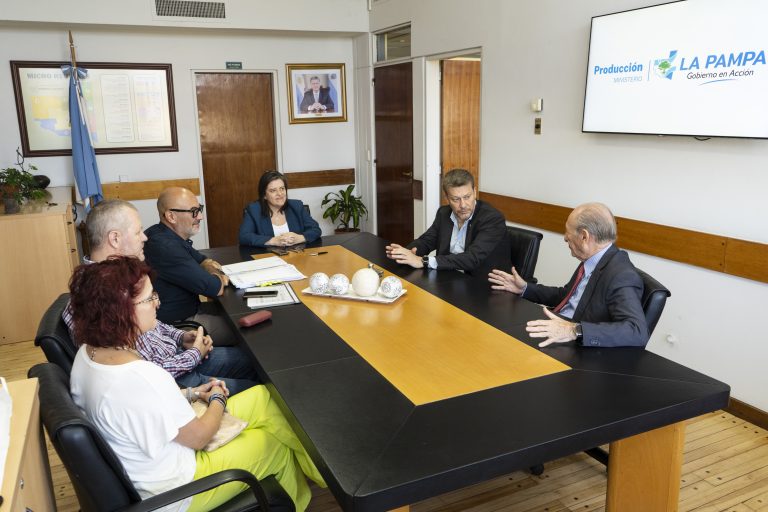 La Pampa firmó convenios para fortalecer el sistema científico y tecnológico
