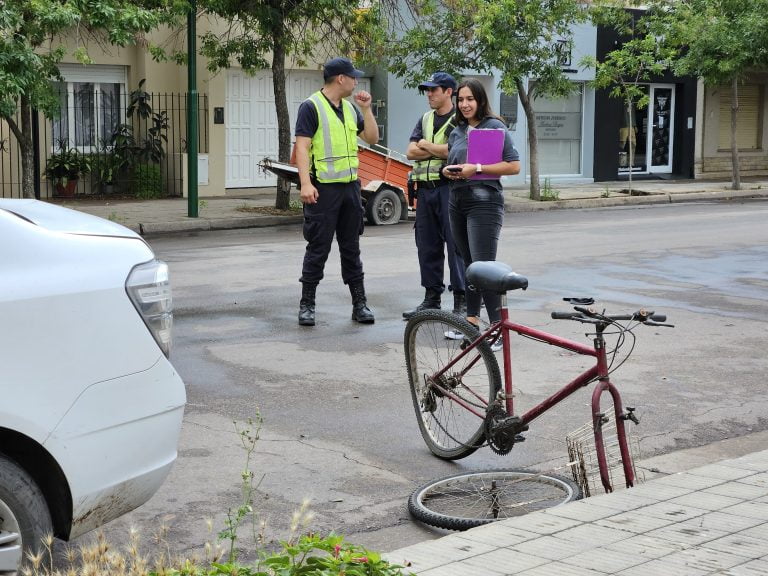 Continúa en observación el ciclista de 76 años atropellado