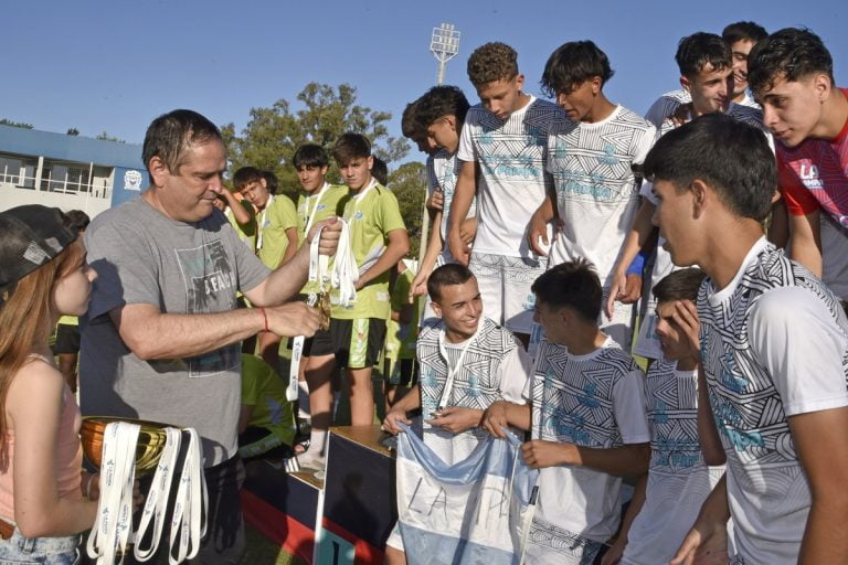 La Pampa será sede de un torneo nacional de fútbol sub 15 y sub 17 pensando en un futuro en la Copa Argentina 