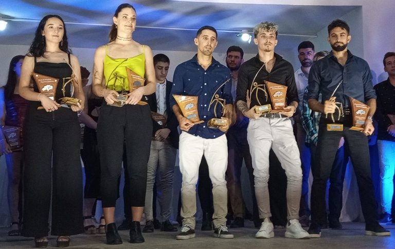 Campeona Mundial y Provincial, bronce Nacional, mejor defensora del Mundo y ahora Caldén de Oro: tremendo 2023 de Carla Gerbaudo