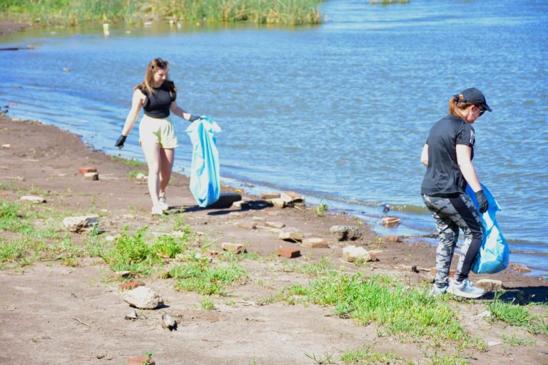Jornada de limpieza en la Reserva Natural “Delfin Pérez”