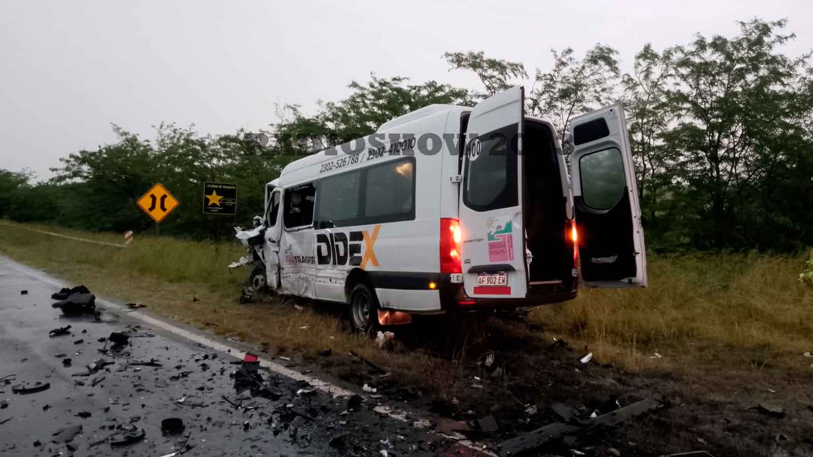 Una combi con estudiantes de Speluzzi involucrada en un fatal siniestro