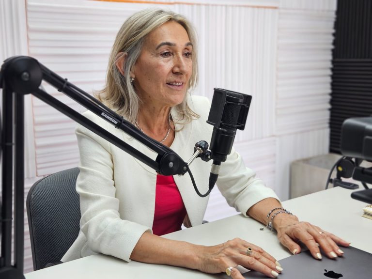 La vicegobernadora resaltó “la necesidad del diálogo de los diputados de todos los bloques” y afirmó estar “golpeada” con los resultados de la elección nacional