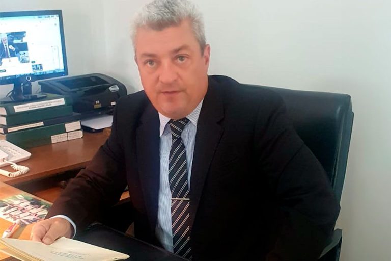 Multa y prohibición de ingreso a la cancha a un padre: “esta pena no es solo sancionatoria, sino educativa, por el marco donde sucedió el hecho”, aclaró el juez Contravencional que dictó la sentencia