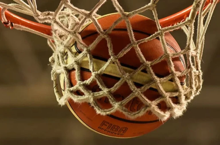 Pre Federal de Básquet: Ferro de Pico y Sportivo Independiente se enfrentarán esta noche en un decisivo tercer juego