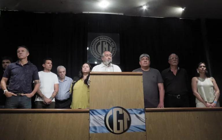 La CGT convocó a un paro general para el 24 de enero contra el DNU: “”Al enviado del cielo le importan un carajo el Congreso y los trabajadores”, manifestó Pablo Moyano