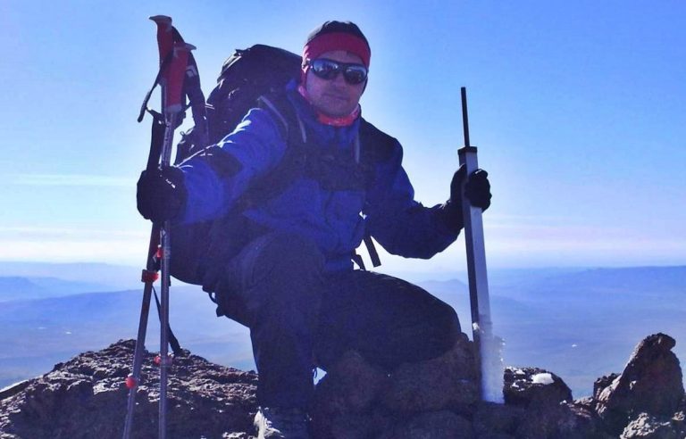 Dos pampeanos son buscados en la Cordillera de los Andes