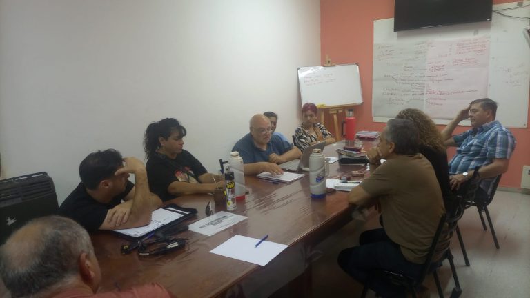 Intersindical rechaza medidas del gobierno y convoca a plan de lucha contra ajuste económico