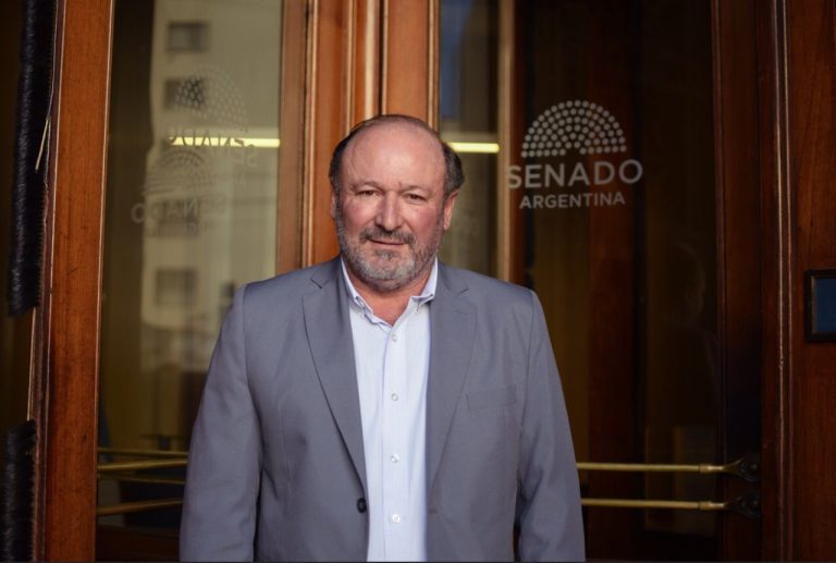“Este nuevo gobierno tiene desafíos enormes, hay que revertir cuanto antes esta situación”, señaló el senador nacional Kroneberger sobre la incipiente gestión de Milei