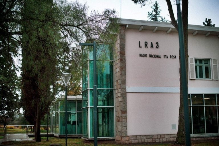 Alerta en La Pampa: el plan de privatización de Milei amenaza 320 empleos