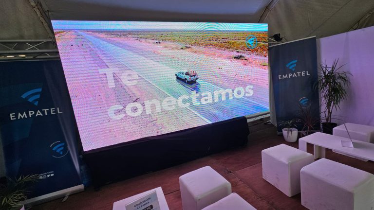 La Pampa en Conectividad: 21 localidades integradas a la red de fibra óptica y más de 4.000 agentes capacitados en 2023