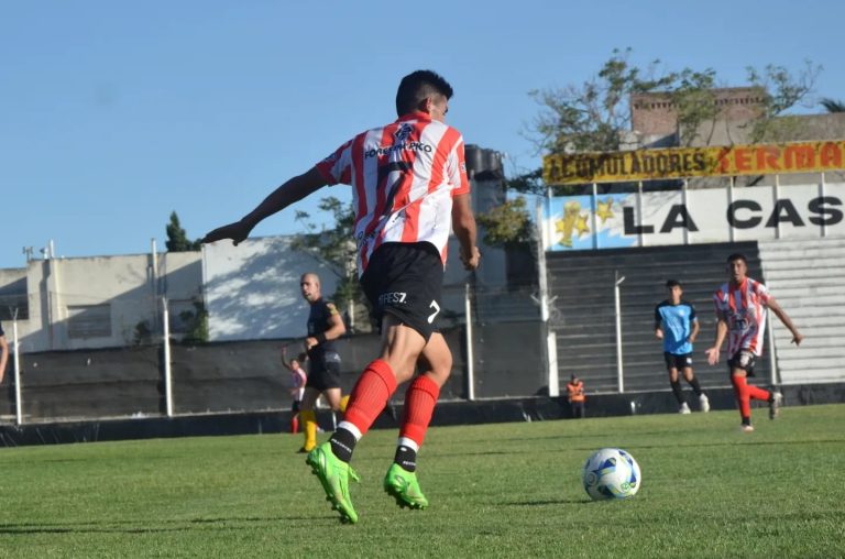 Regional Amateur: Costa Brava controló el juego y está en la final de la zona Pampeana Sur