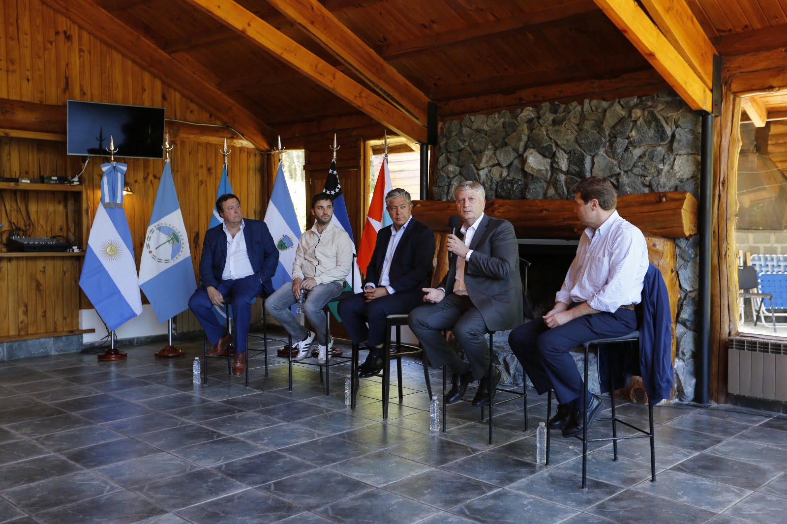 Ziliotto en la reunión de Gobernadores Patagónicos: “no puede haber un país rico con provincias pobres”