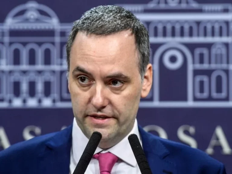 El Gobierno confirmó que descontarán el día a los empleados públicos nacionales que adhieran al paro del 24 de enero