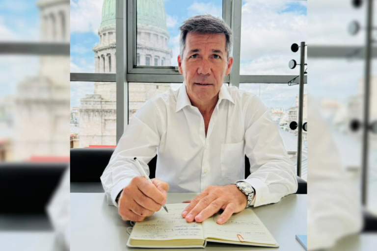 El diputado nacional, Martín Ardohain, presentó un proyecto de ley para la eliminación de la Barrera Zoofitosanitaria hacia el sur del Rio Colorado