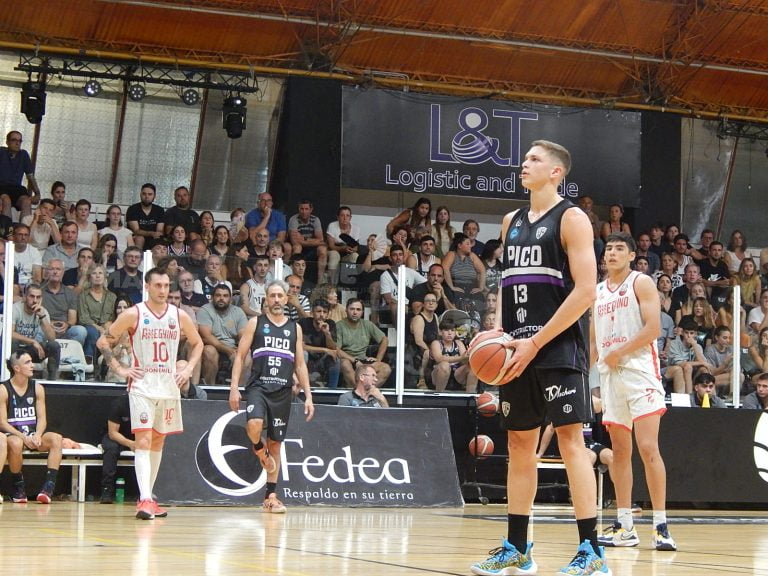 Liga Argentina: Pico FBC se tomó revancha de Ameghino y mantiene el invito en casa
