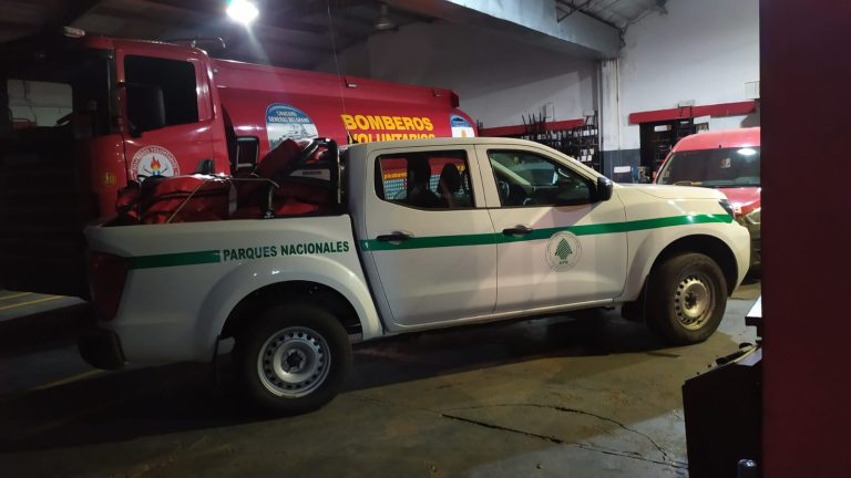 Brigadistas de Parques Nacionales pernoctaron en General Pico antes de dirigirse a Chubut