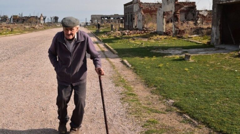 Murió Pablo Novak, último habitante de Epecuén, el pueblo que quedó sumergido bajo el agua