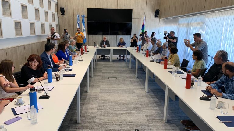 Agradecimiento y crítica de la oposición a la reunión convocada por el ejecutivo provincial