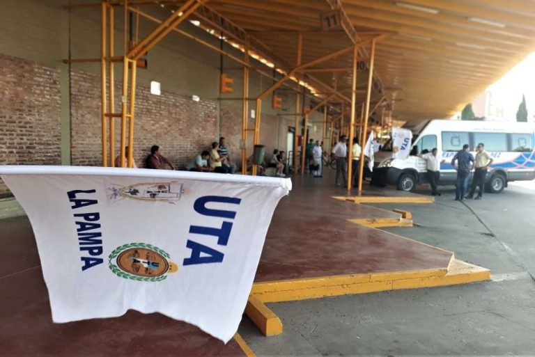 La UTA en estado de alerta y posible paro de colectivos de corta y media distancia a partir de este jueves