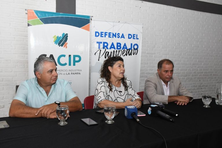 Lanzan canasta escolar en La Pampa con ahorro: útiles e indumentaria desde 90 mil pesos