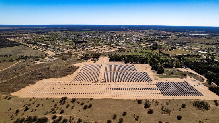 Parque solar de Victorica: “es el hito y la demostración de que es posible avanzar hacia la generación de nuestra propia energía”, expresó Matías Toso