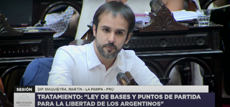 Maquieyra: “¿quién puede dudar que 200% de inflación, que el 60% de los chicos son pobres y que el 45% de pobreza no amerita una delegación de facultades?”