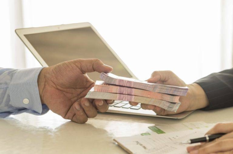 Defensa del Consumidor recibe a diario pedidos de ayuda por créditos que la gente solicita a entidades no bancarias