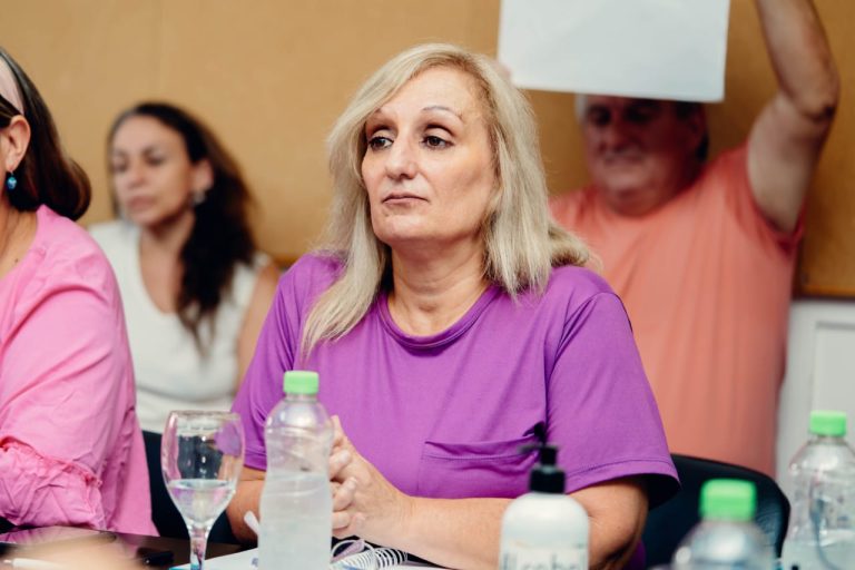 Utelpa rechaza el informe nacional sobre salarios docentes: “No refleja los sueldos reales”