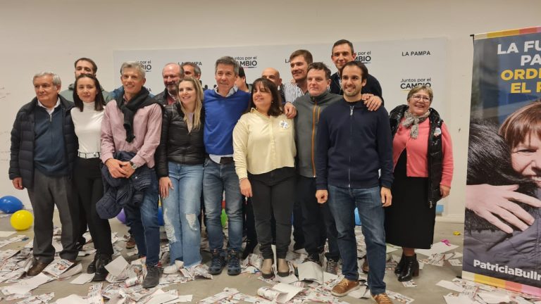 El juego de los mareados: la oposición pampeana frente al shock de Milei