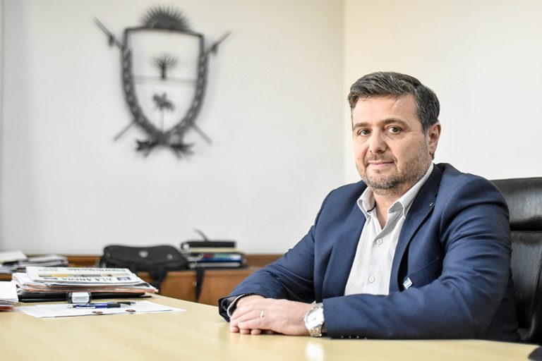 Jubilados y pensionados cobrarán el 24 de junio la jubilación con el 15% de aumento y el aguinaldo, lo que significa para el ISS una erogación de 20 mil millones de pesos