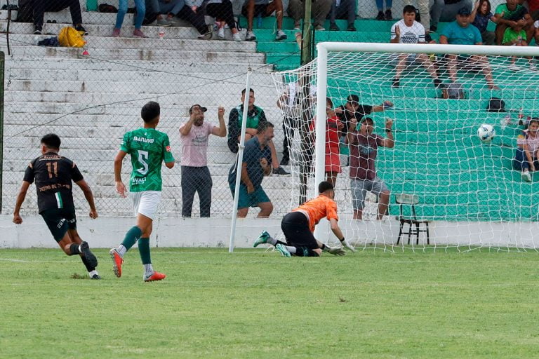 Liga Pampeana: empate en el “Coloso” en el inicio del Torneo