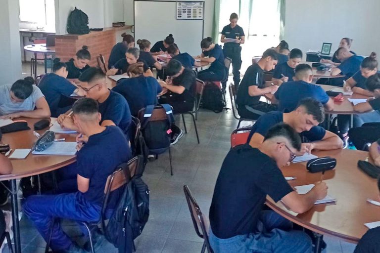 Histórico día para la Fuerza Policial de La Pampa: comenzó el dictado de clases para agentes en General Pico