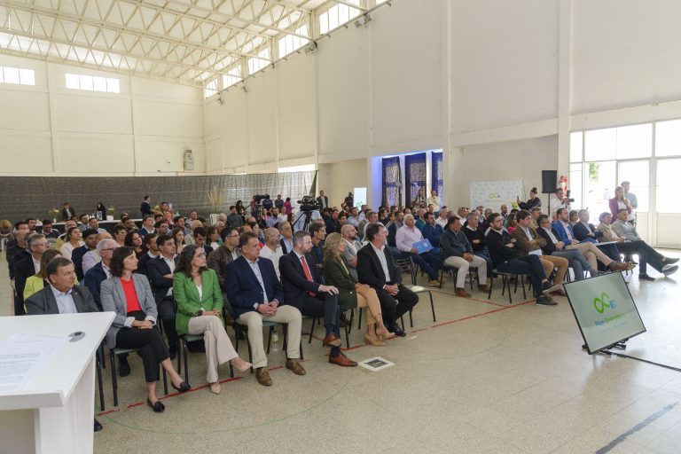 Luces LED: Intendentes pampeanos respaldan masivamente la nueva fase del Plan de Alumbrado Público